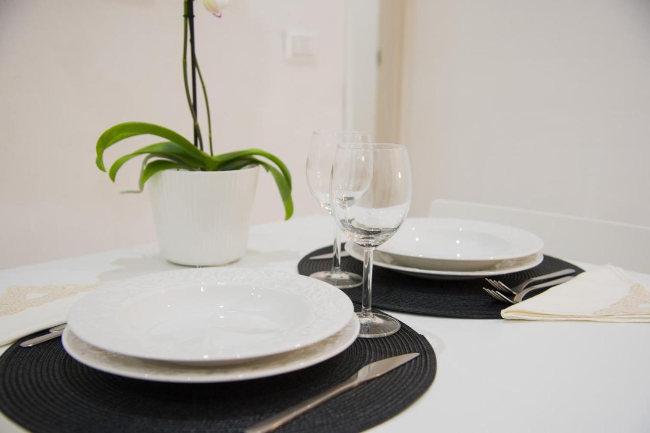 Palazzo Del Golfo Apartment Napoli Bagian luar foto