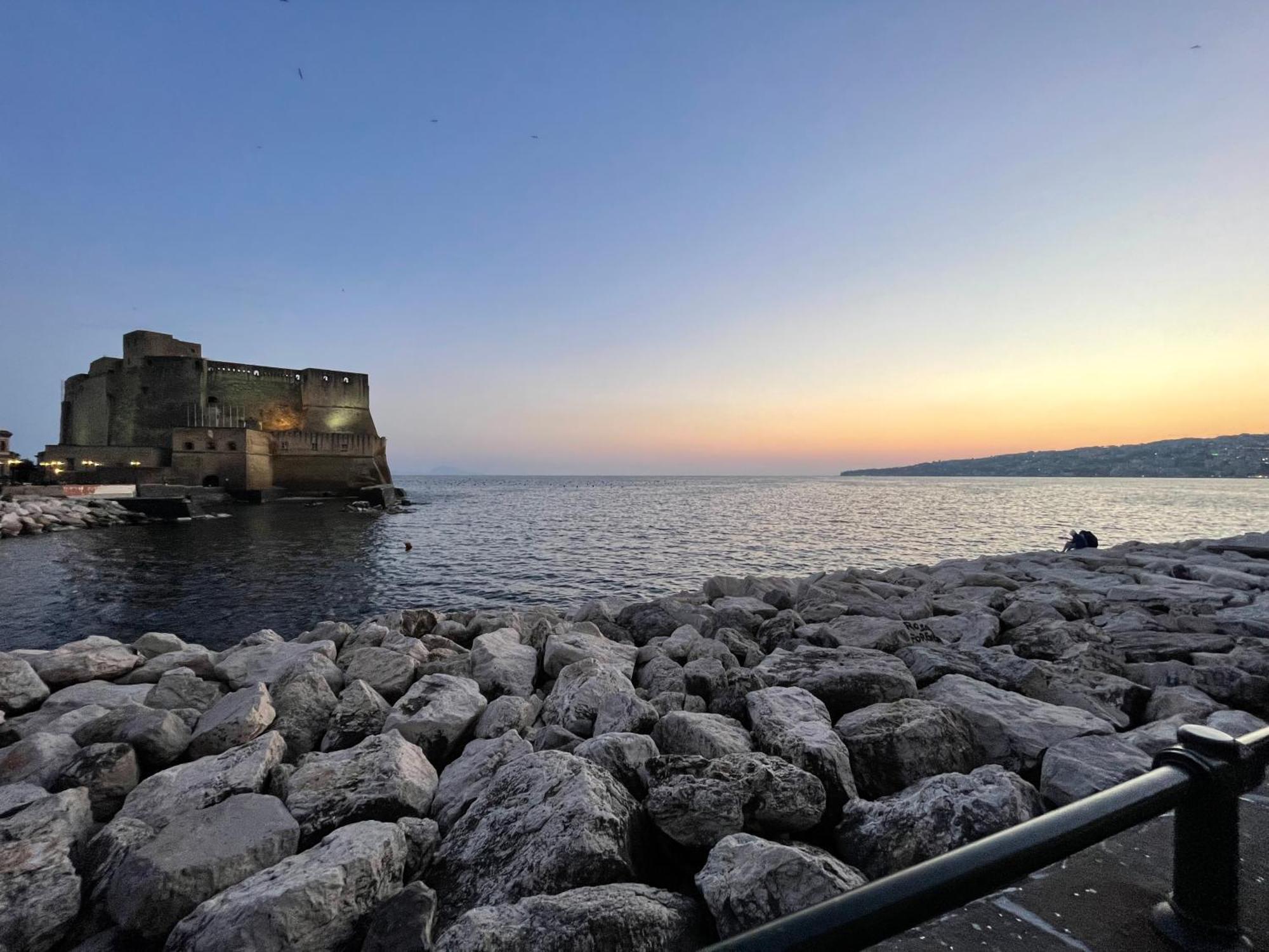 Palazzo Del Golfo Apartment Napoli Bagian luar foto
